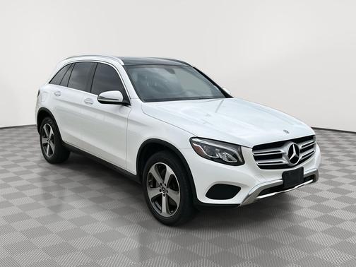 Polar White 2019 Mercedes-Benz GLC 300 4MATIC