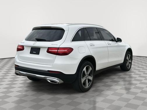Polar White 2019 Mercedes-Benz GLC 300 4MATIC
