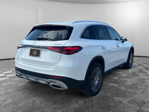 2026 Mercedes-Benz GLC 300 4MATIC