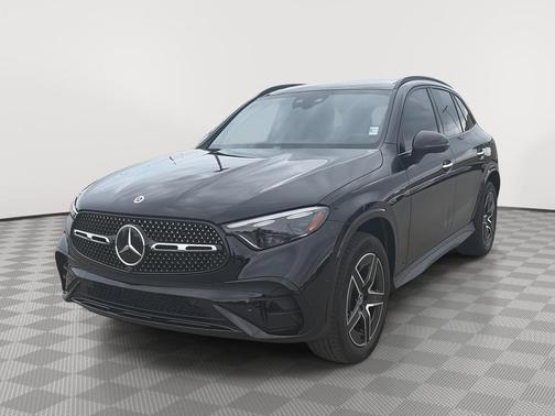 Black 2023 Mercedes-Benz GLC 300 4MATIC