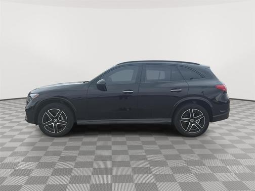 Black 2023 Mercedes-Benz GLC 300 4MATIC