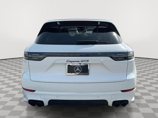 2023 Porsche Cayenne GTS