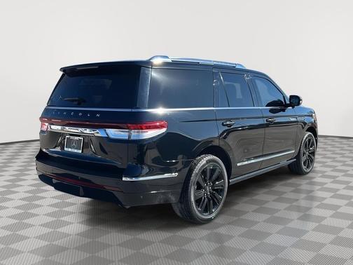 2023 Lincoln Navigator Reserve