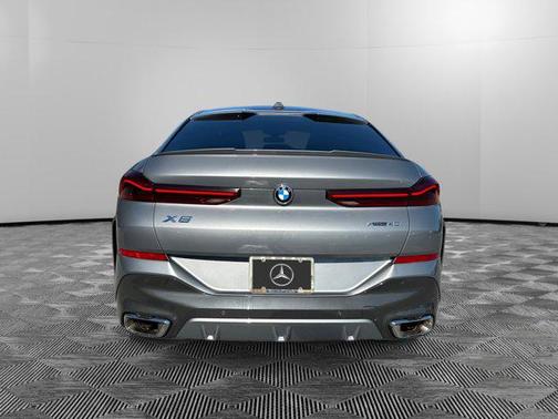 2024 BMW X6 xDrive40i