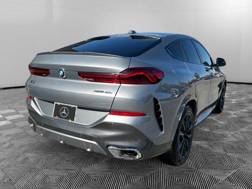 2024 BMW X6 xDrive40i