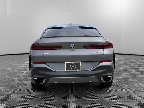 2024 BMW X6 xDrive40i
