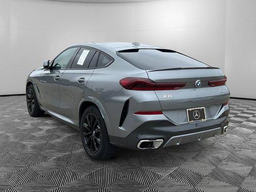 2024 BMW X6 xDrive40i