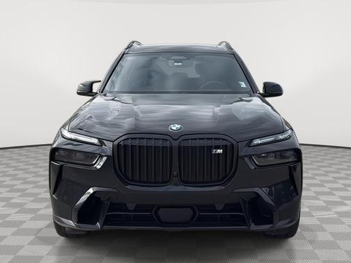 2024 BMW X7 M60i