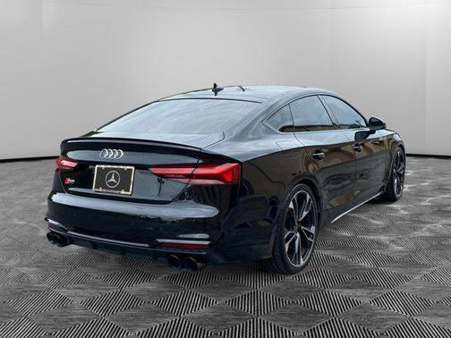 2022 Audi S5 Premium Plus TFSI quattro Tiptronic