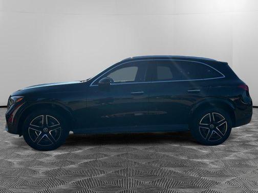 2026 Mercedes-Benz GLC 300 4MATIC