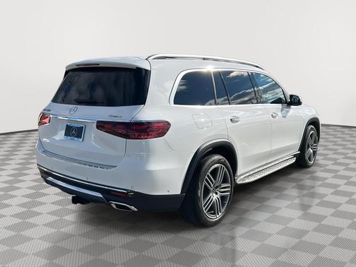 2024 Mercedes-Benz GLS 450 4MATIC