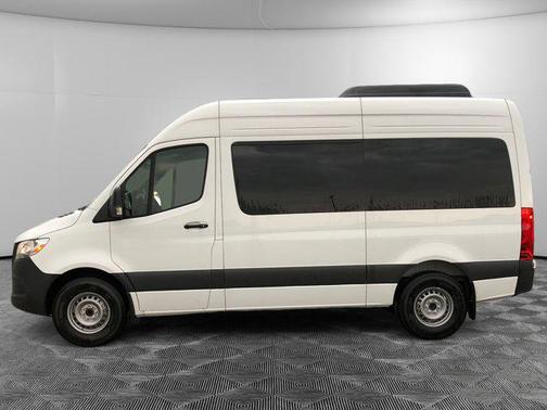 2024 Mercedes-Benz Sprinter 2500 Standard Roof