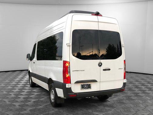 2024 Mercedes-Benz Sprinter 2500 Standard Roof