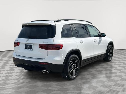 2026 Mercedes-Benz GLB 250 4MATIC