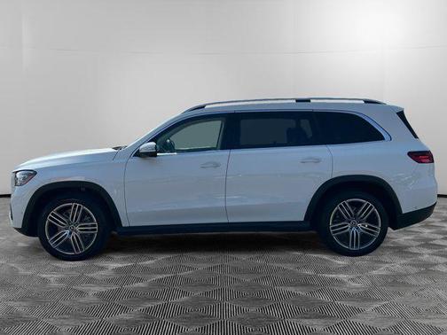 2024 Mercedes-Benz GLS 450 4MATIC