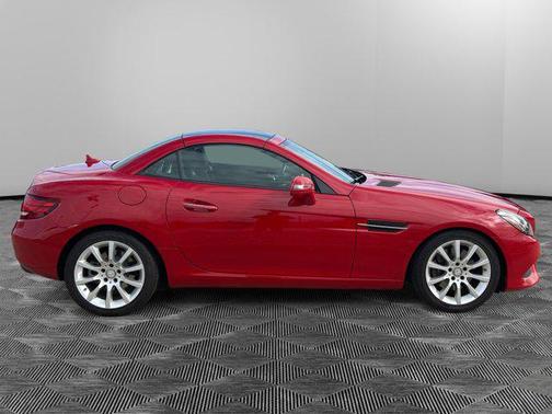 2017 Mercedes-Benz SLC 300 SLC 300
