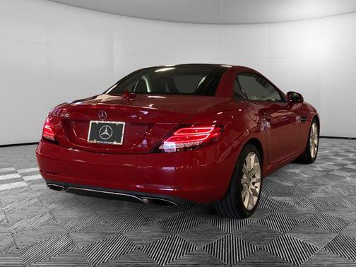 2017 Mercedes-Benz SLC 300 SLC 300