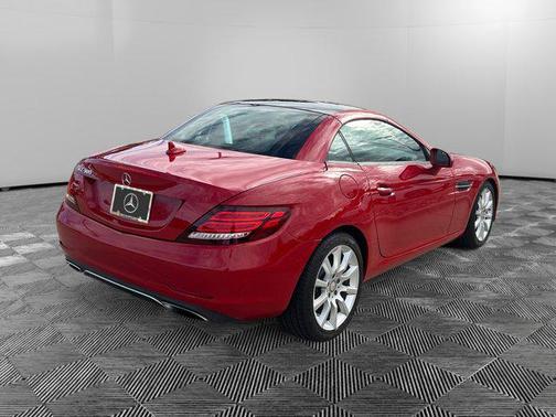2017 Mercedes-Benz SLC 300 SLC 300