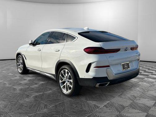 2022 BMW X6 xDrive40i