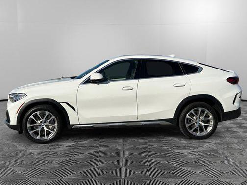 2022 BMW X6 xDrive40i