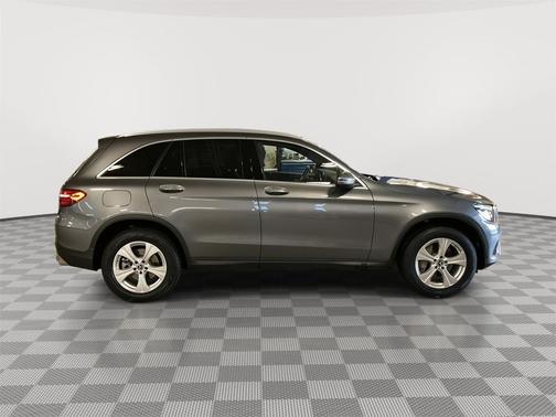 2017 Mercedes-Benz GLC 300 4MATIC