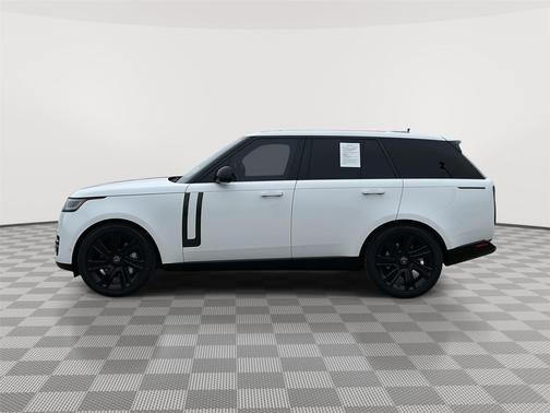2023 Land Rover Range Rover P530 SE