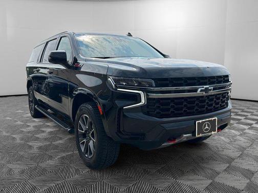 2022 Chevrolet Suburban 4WD Z71