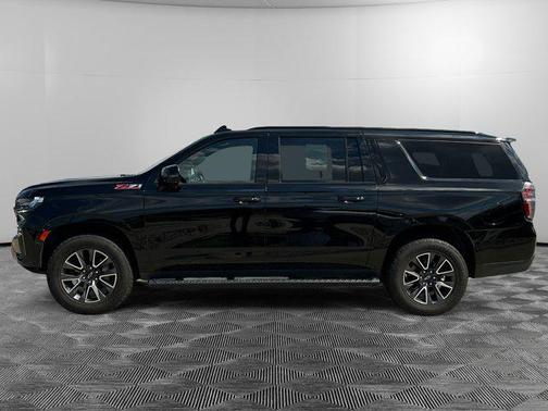 2022 Chevrolet Suburban 4WD Z71