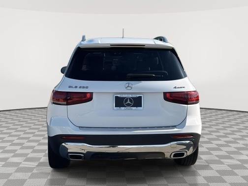 Polar White 2021 Mercedes-Benz GLB 250 4MATIC