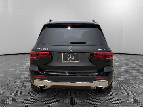 2023 Mercedes-Benz GLB 250 4MATIC