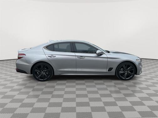 2023 Genesis G70 2.0T AWD