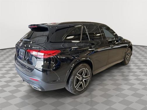 2026 Mercedes-Benz GLC 350e Base