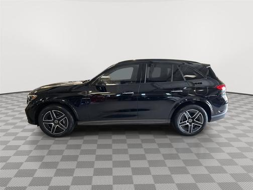 2026 Mercedes-Benz GLC 350e Base