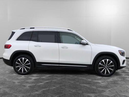2022 Mercedes-Benz GLB 250 4MATIC