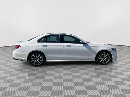 2018 Mercedes-Benz E-Class 4MATIC