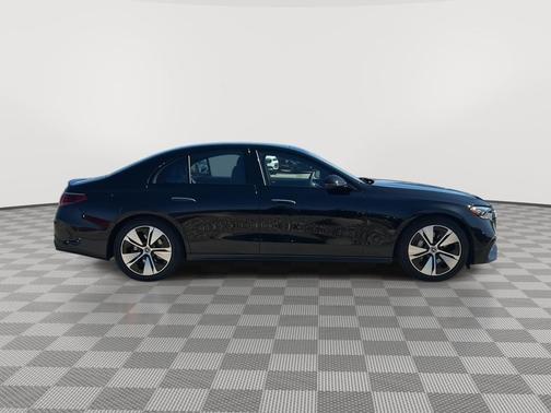 BLACK 2026 Mercedes-Benz E-Class E 350