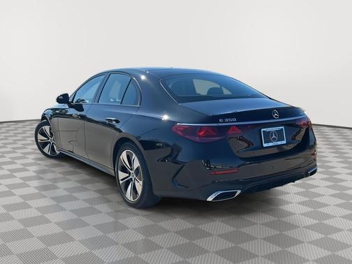 BLACK 2026 Mercedes-Benz E-Class E 350