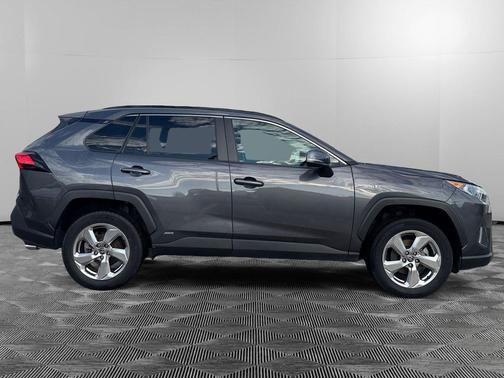 2021 Toyota RAV4 Hybrid XLE Premium