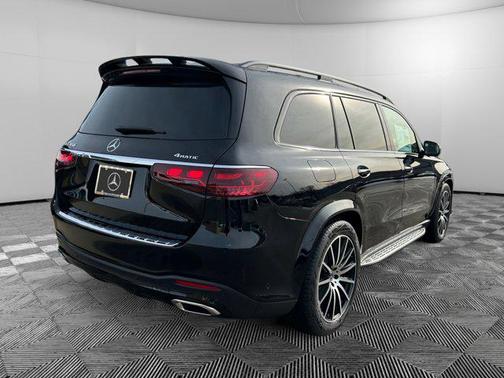 2026 Mercedes-Benz GLS 450 4MATIC