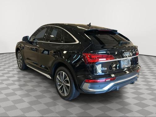 2023 Audi Q5 45 S line Premium Plus
