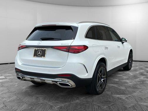 2025 Mercedes-Benz GLC 300 4MATIC