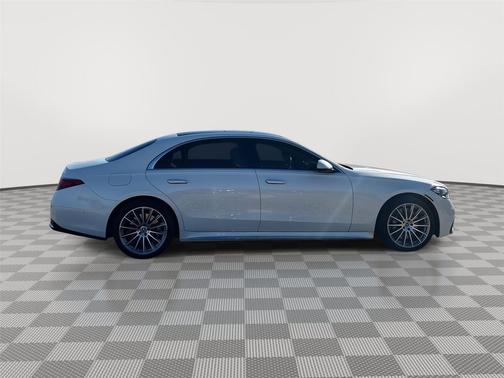 2022 Mercedes-Benz S-Class 4MATIC
