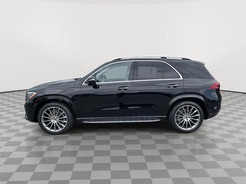 Obsidian Black Metallic 2026 Mercedes-Benz GLE 450 4MATIC