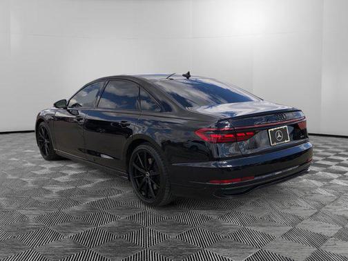 2024 Audi A8 L 55 TFSI quattro Tiptronic