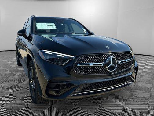 2026 Mercedes-Benz GLC 300 4MATIC