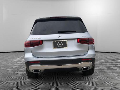 2025 Mercedes-Benz GLB 250 4MATIC