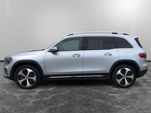 2025 Mercedes-Benz GLB 250 4MATIC