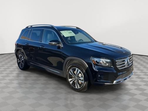 Night Black 2025 Mercedes-Benz GLB 250 4MATIC
