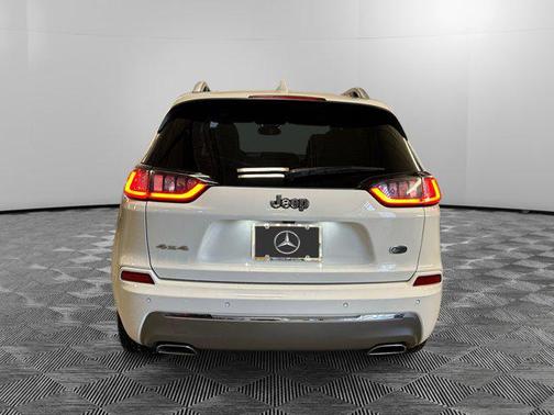 2019 Jeep Cherokee Overland