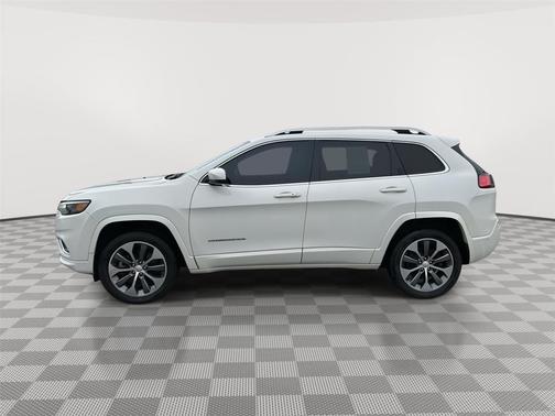 2019 Jeep Cherokee Overland